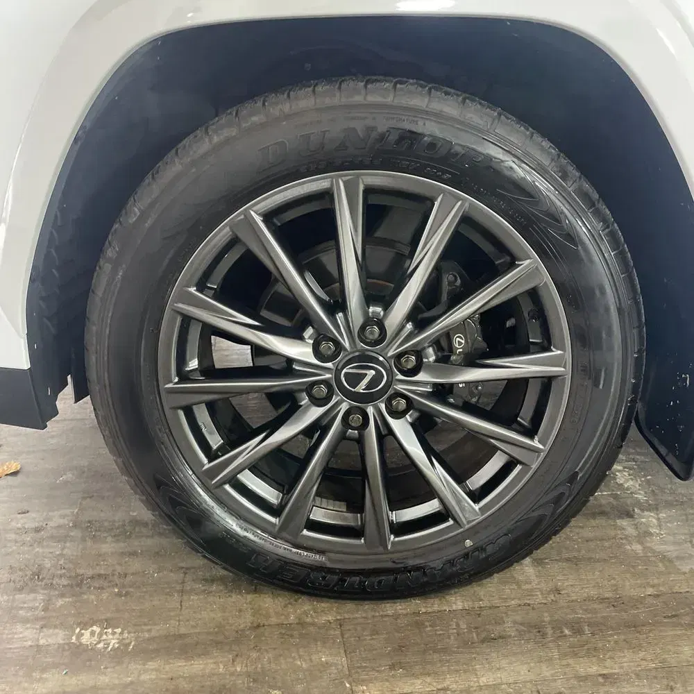 2024 Lexus LX 600 F SPORT Handling