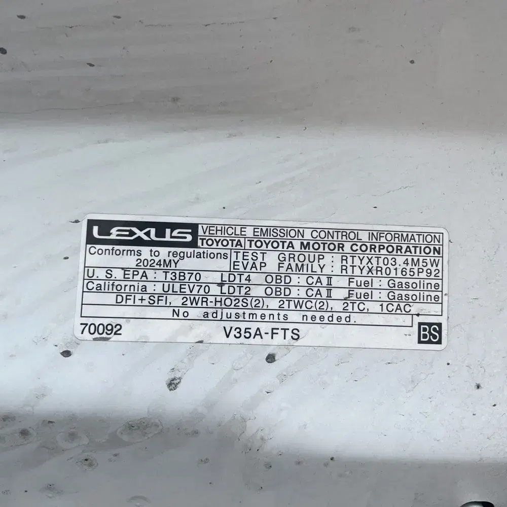2024 Lexus LX 600 F SPORT Handling
