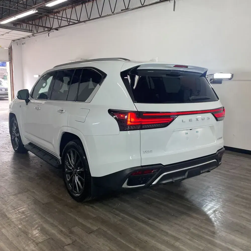 2024 Lexus LX 600 F SPORT Handling