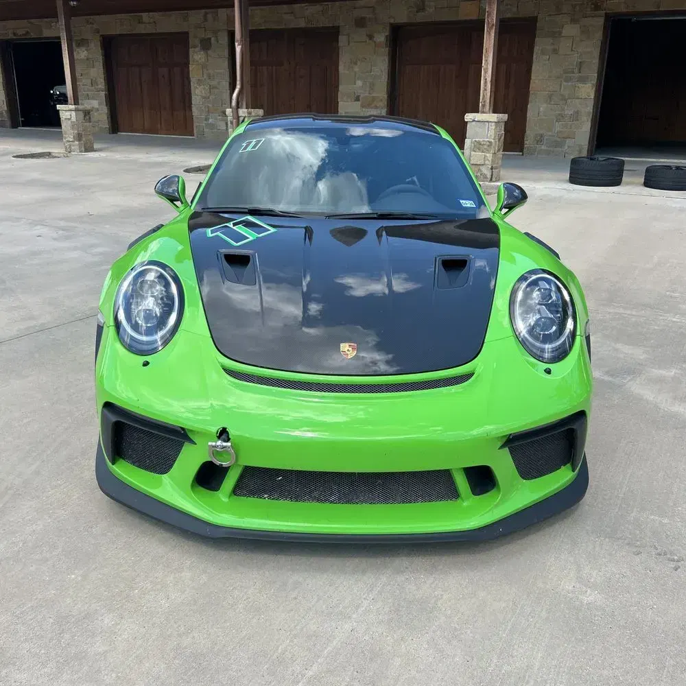 2019 Porsche 911 Carrera