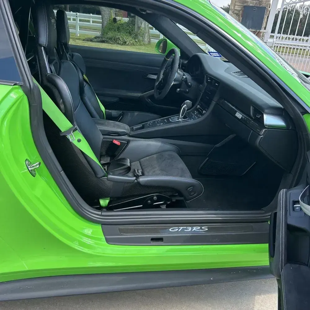 2019 Porsche 911 Carrera