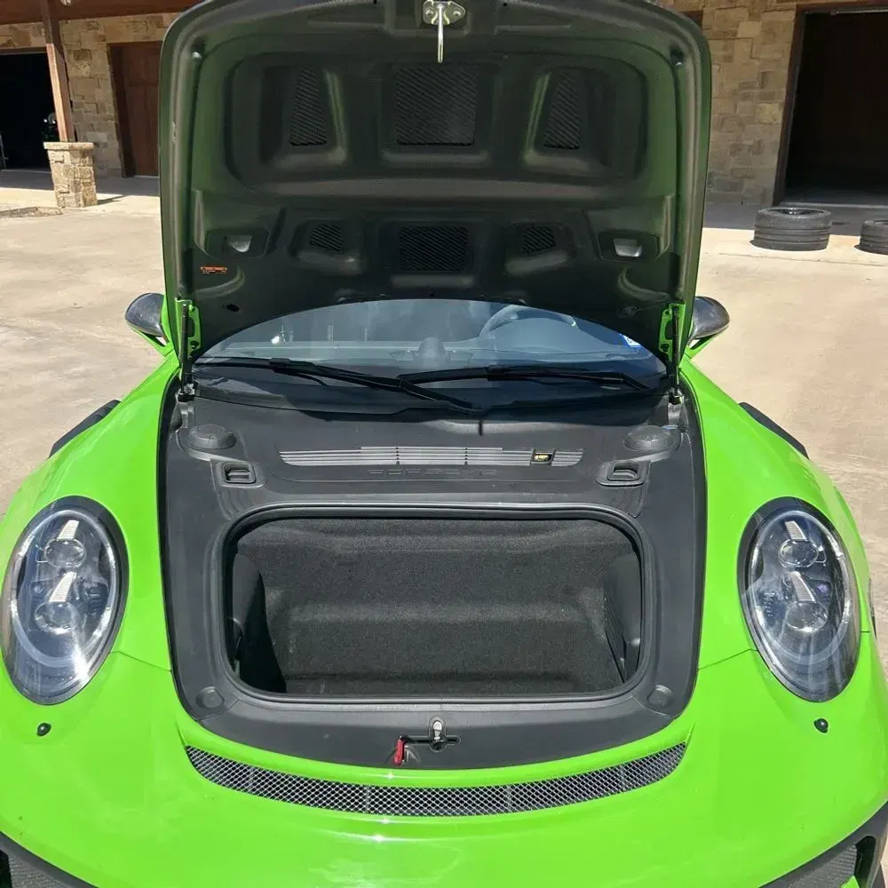 2019 Porsche 911 Carrera