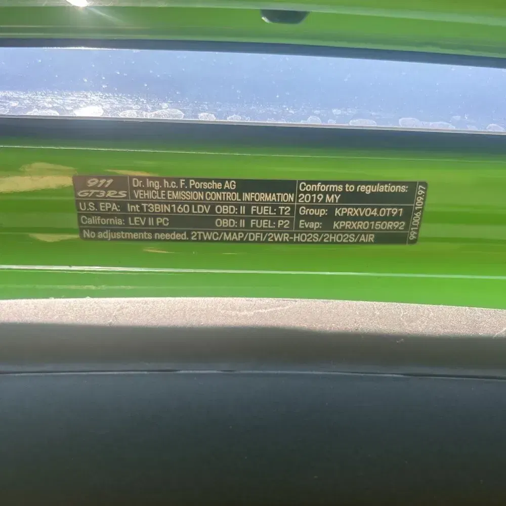 2019 Porsche 911 Carrera