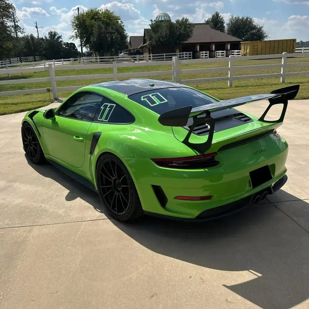 2019 Porsche 911 Carrera