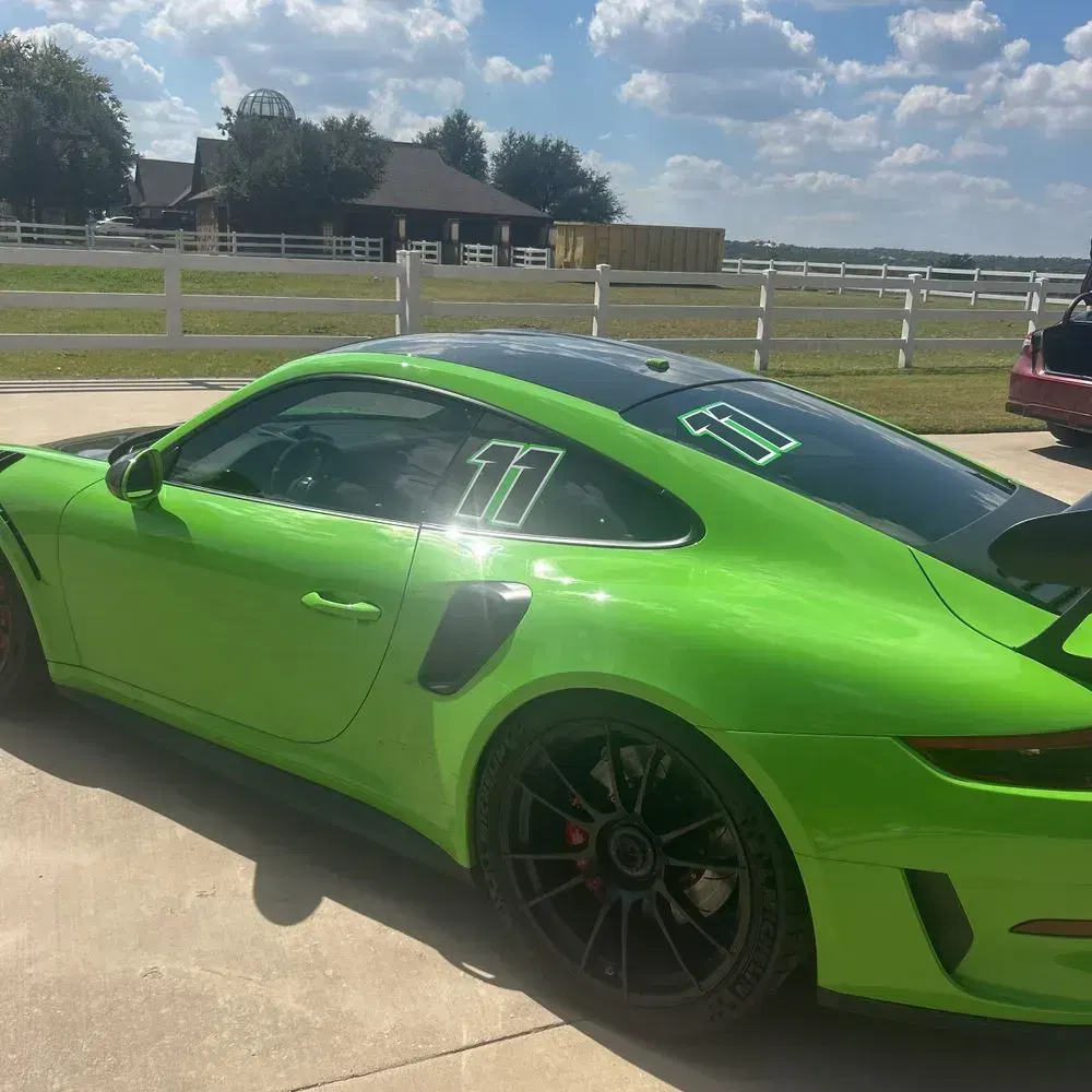 2019 Porsche 911 Carrera