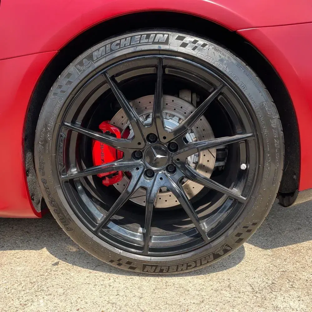 2018 Mercedes-Benz AMG GT R
