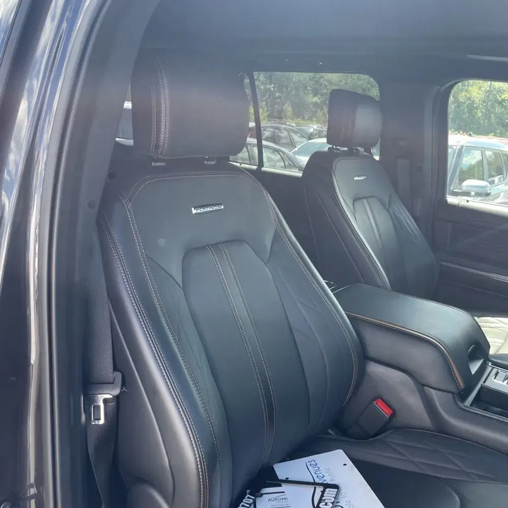 2023 Ford Expedition Platinum