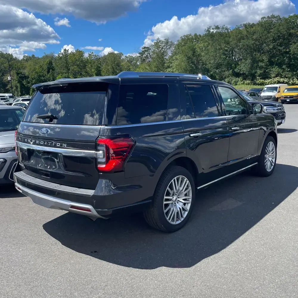 2023 Ford Expedition Platinum