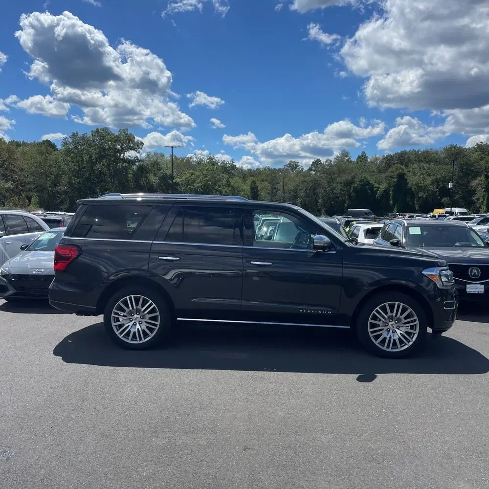 2023 Ford Expedition Platinum