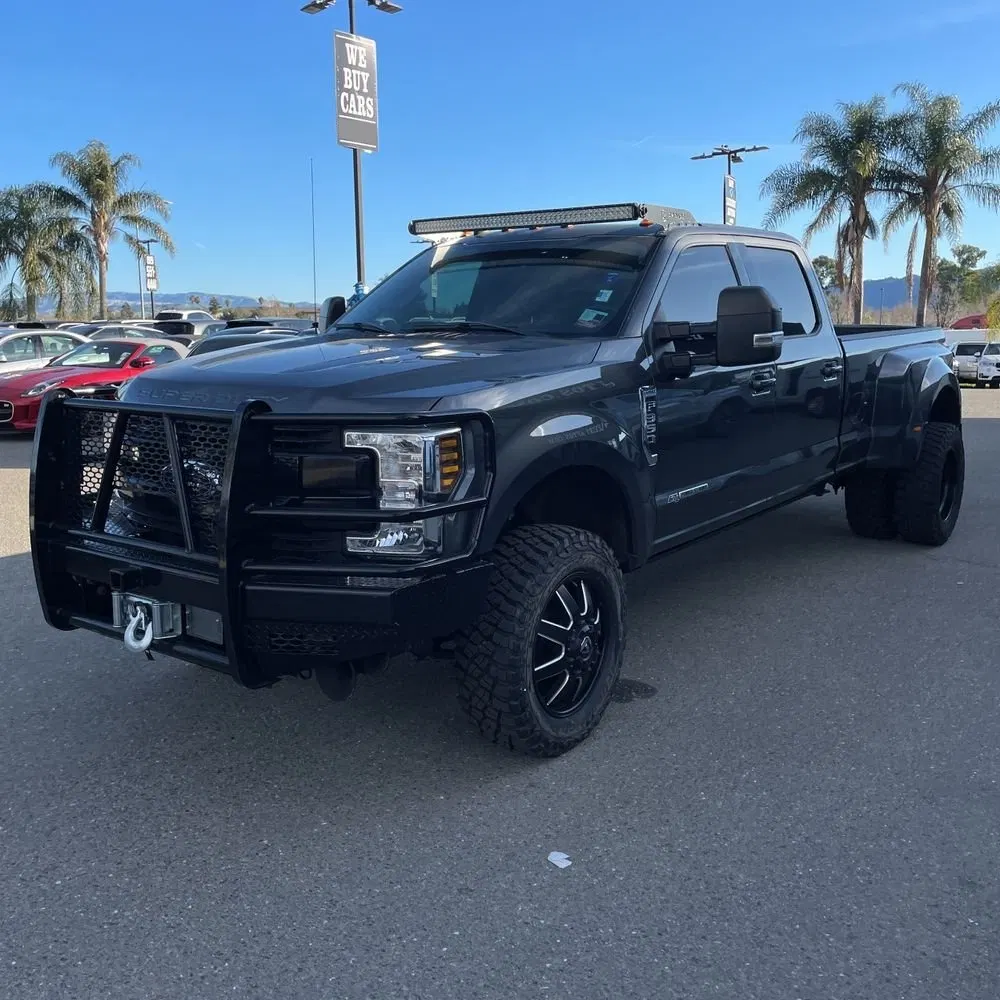 2019 Ford F-350 Super Duty Lariat