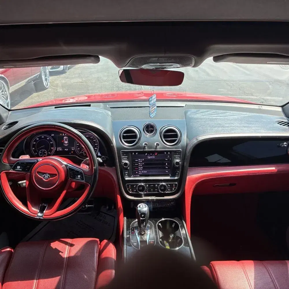 2019 Bentley Bentayga Base