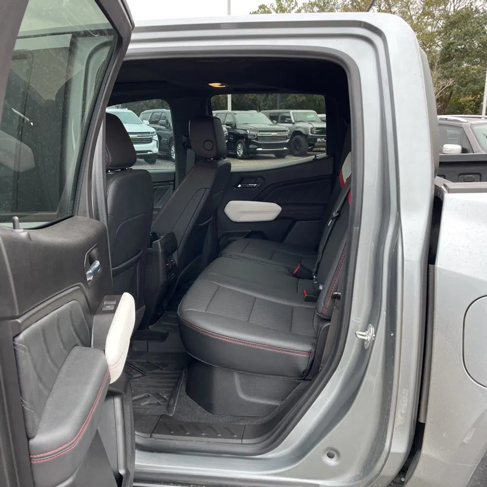 2024 GMC Canyon AT4X