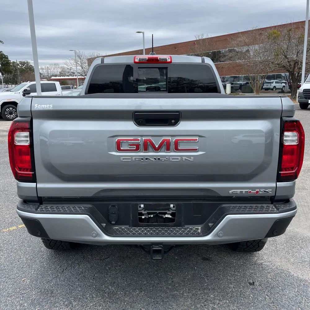 2024 GMC Canyon AT4X