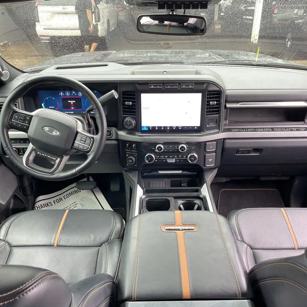 2024 Ford F-250 Super Duty Platinum
