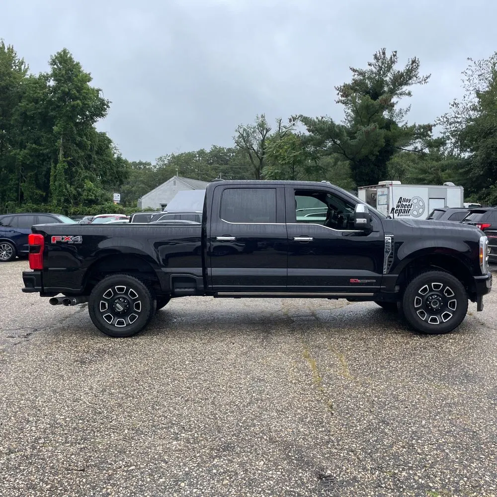 2024 Ford F-250 Super Duty Platinum