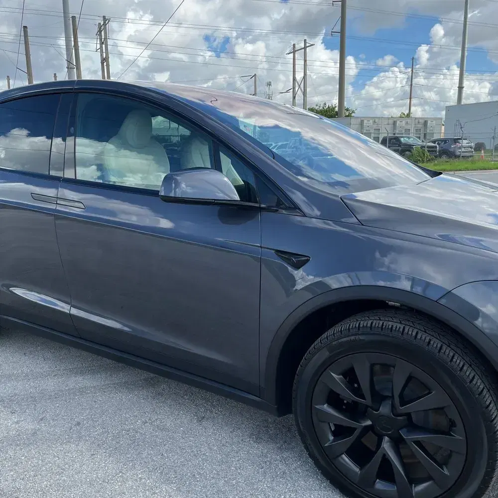 2023 Tesla Model X Long Range