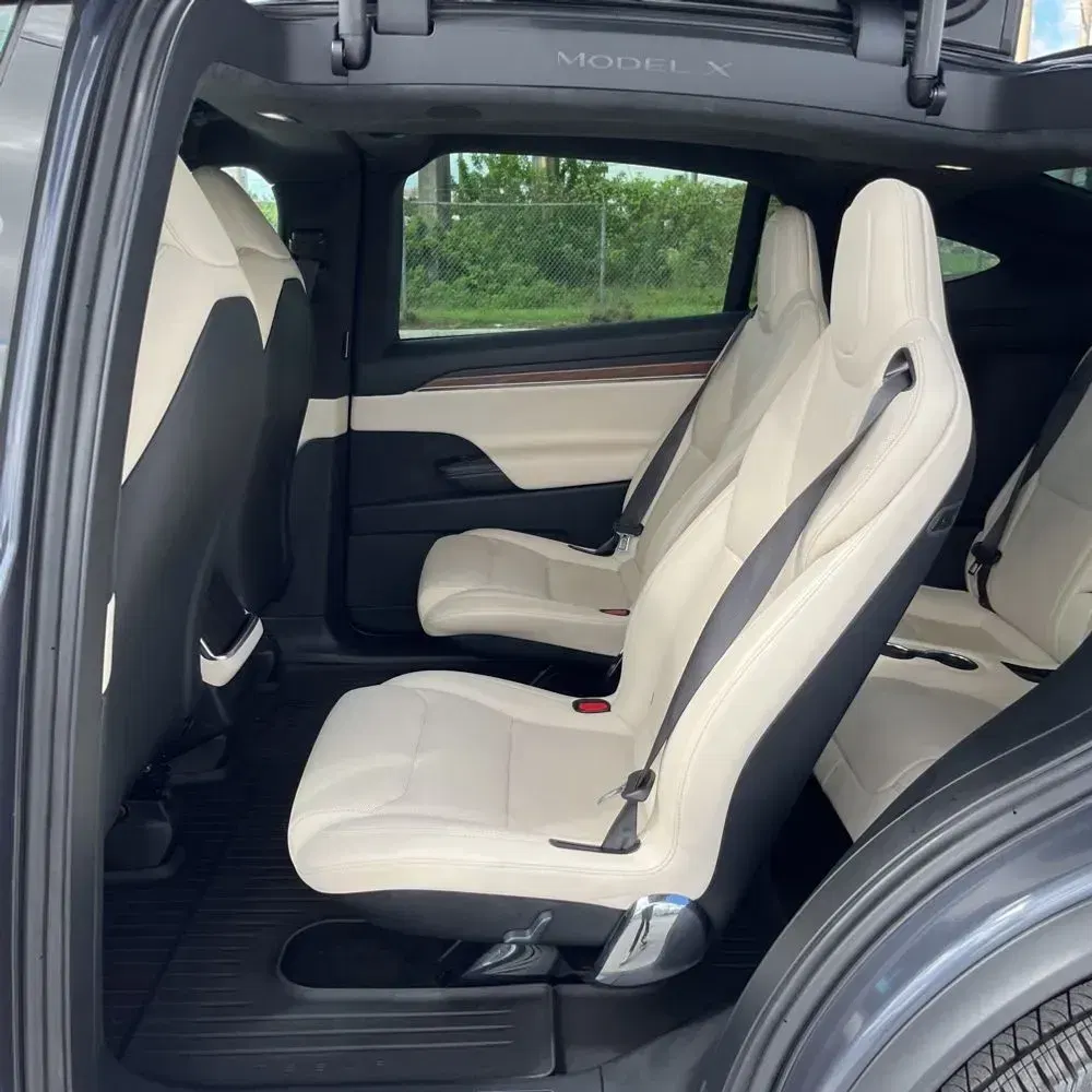 2023 Tesla Model X Long Range