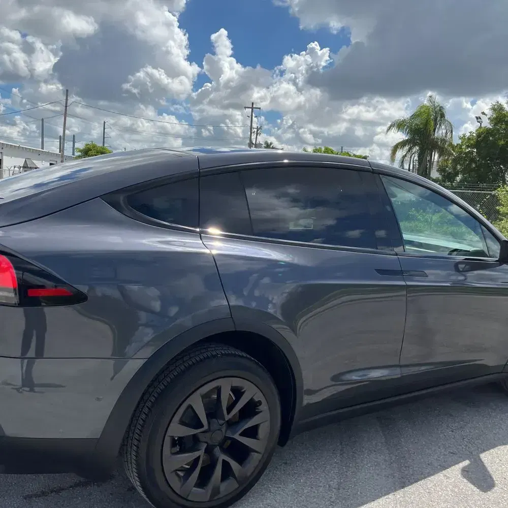 2023 Tesla Model X Long Range