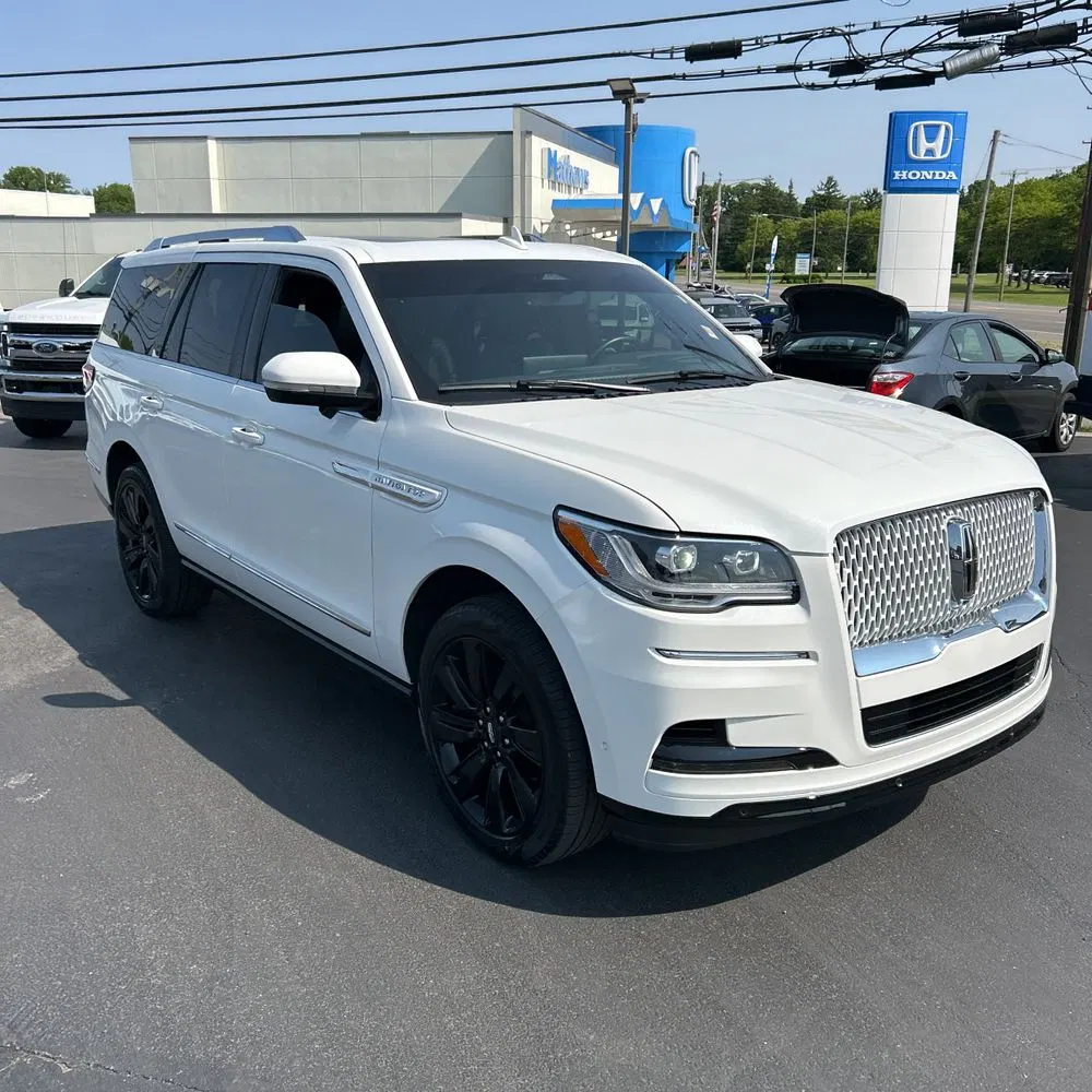 2024 Lincoln Navigator Reserve