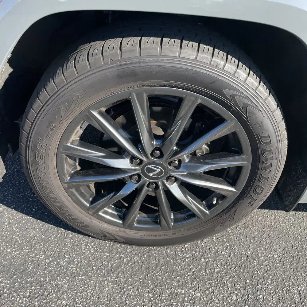 2023 Lexus LX 600 F SPORT Handling