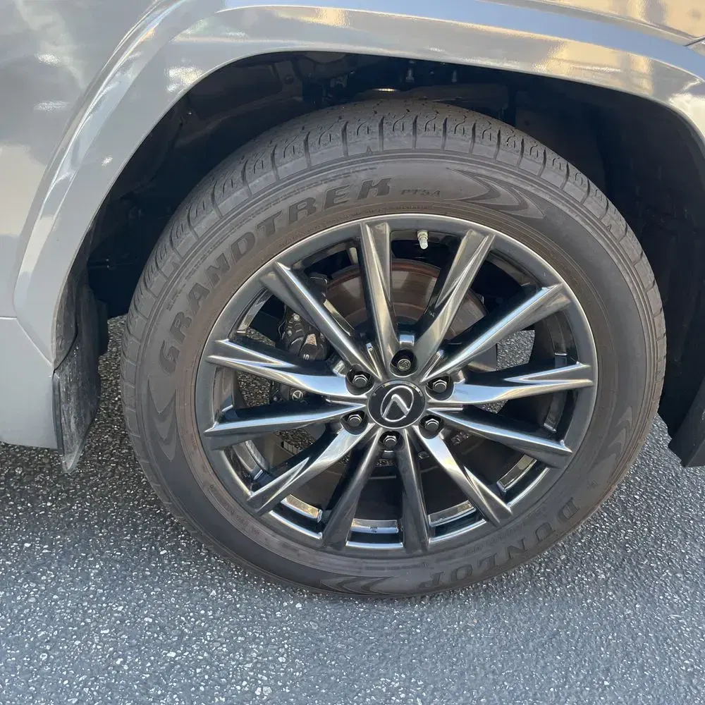 2023 Lexus LX 600 F SPORT Handling