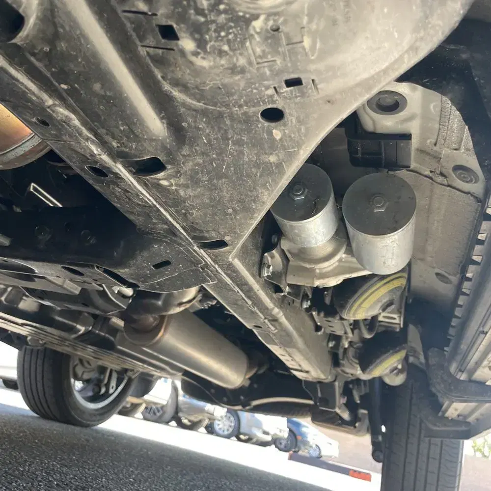 2023 Lexus LX 600 F SPORT Handling