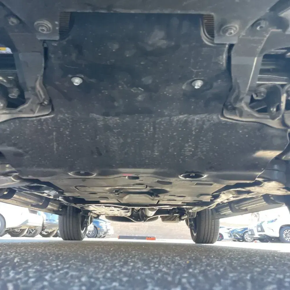 2023 Lexus LX 600 F SPORT Handling