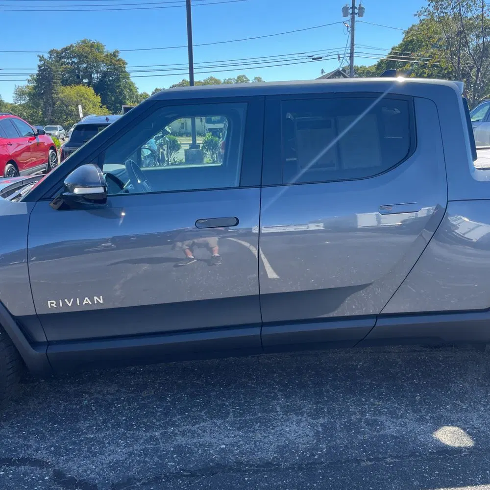 2022 Rivian R1T Adventure