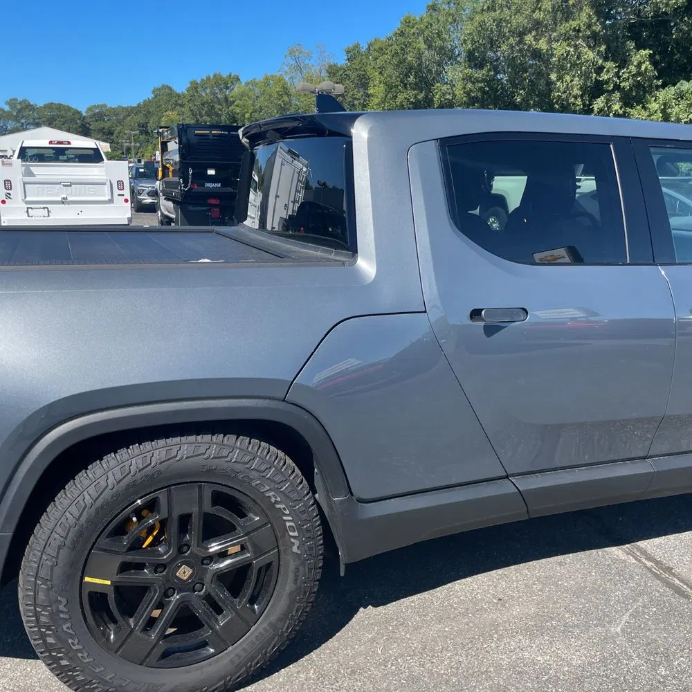 2022 Rivian R1T Adventure
