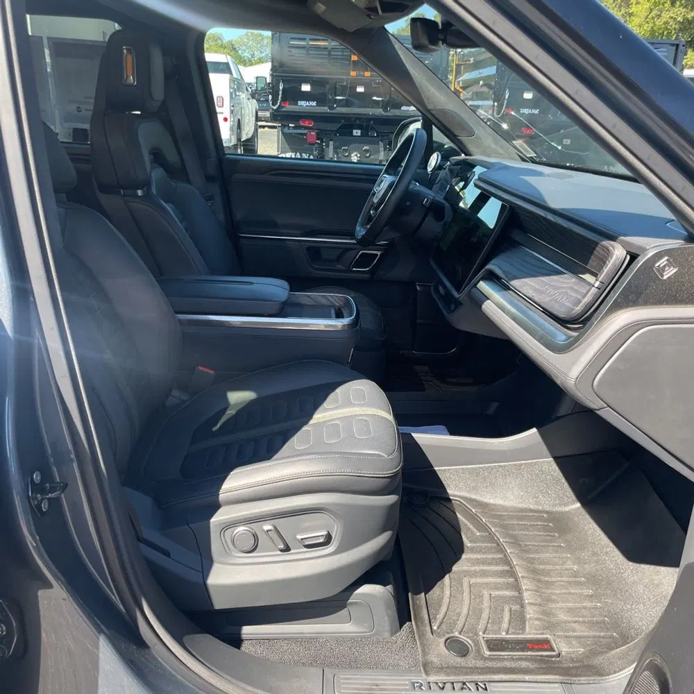 2022 Rivian R1T Adventure