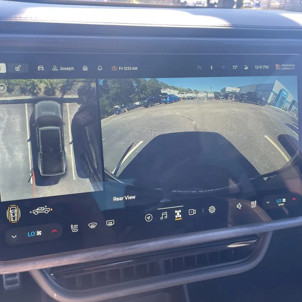 2022 Rivian R1T Adventure