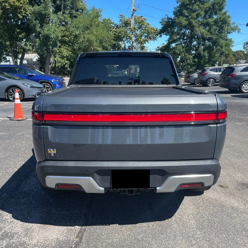 2022 Rivian R1T Adventure