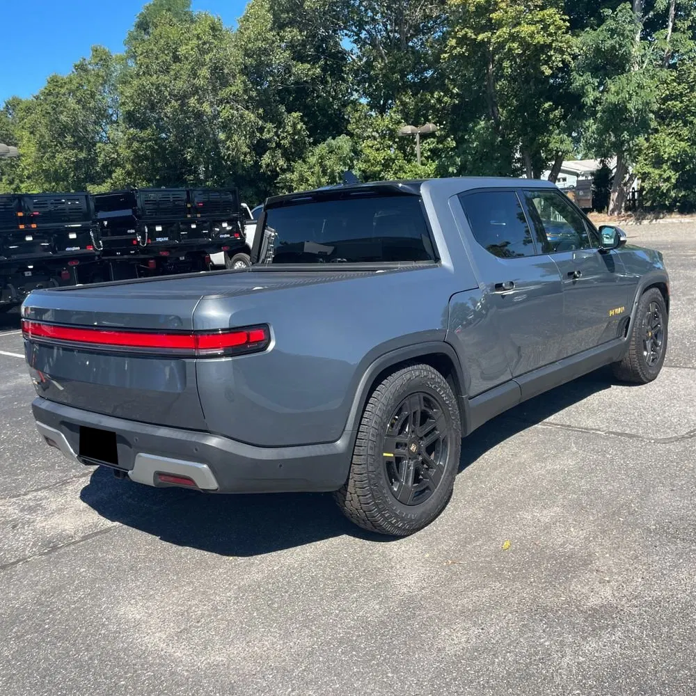 2022 Rivian R1T Adventure