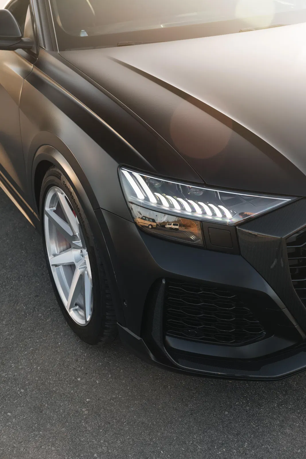 2021 Audi RS Q8 - 591-hp Twin-Turbo V8, Quattro AWD, $31,550 in Options, Some Modifications