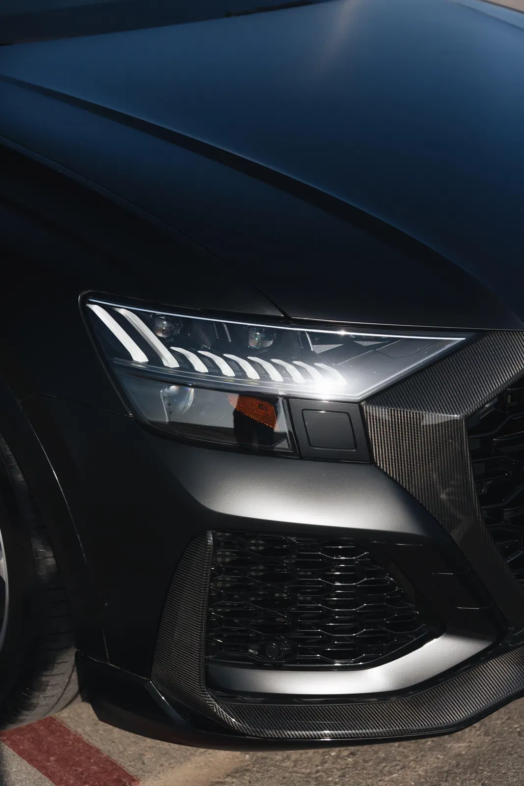 2021 Audi RS Q8 - 591-hp Twin-Turbo V8, Quattro AWD, $31,550 in Options, Some Modifications