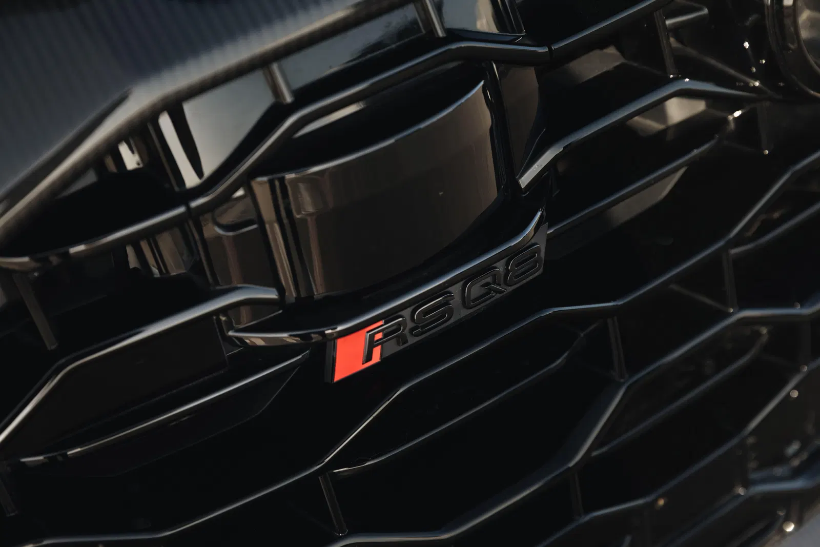 2021 Audi RS Q8 - 591-hp Twin-Turbo V8, Quattro AWD, $31,550 in Options, Some Modifications