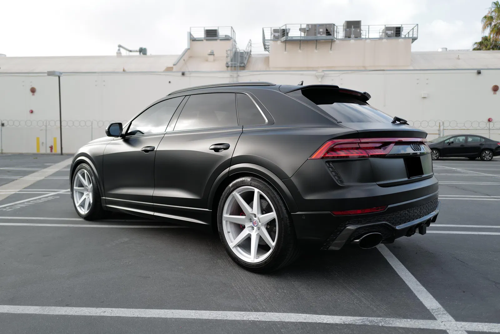 2021 Audi RS Q8 - 591-hp Twin-Turbo V8, Quattro AWD, $31,550 in Options, Some Modifications