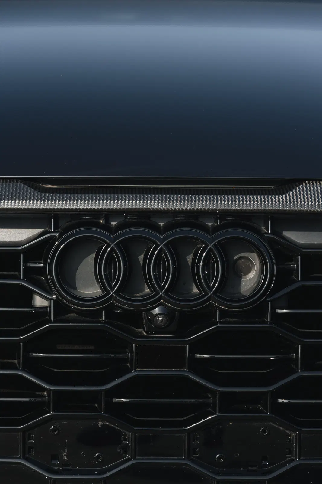 2021 Audi RS Q8 - 591-hp Twin-Turbo V8, Quattro AWD, $31,550 in Options, Some Modifications