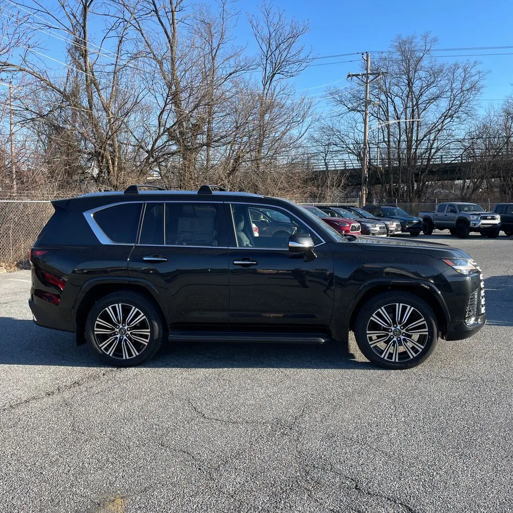 2024 Lexus LX 600 Luxury