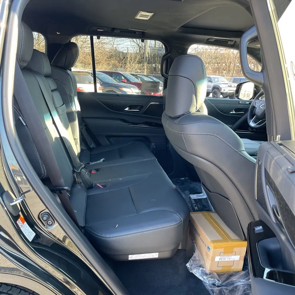 2024 Lexus LX 600 Luxury