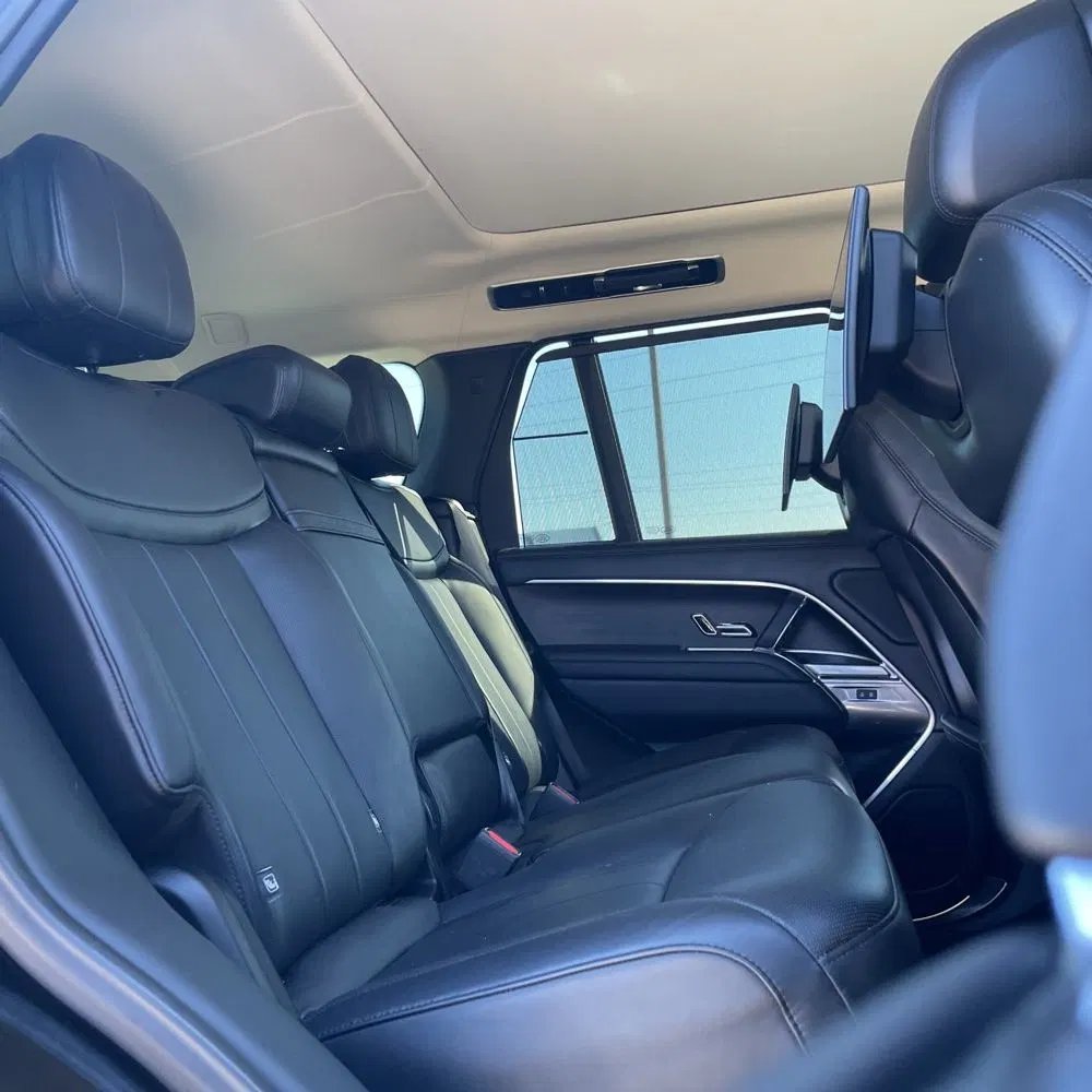 2023 Land Rover Range Rover P530 First Edition