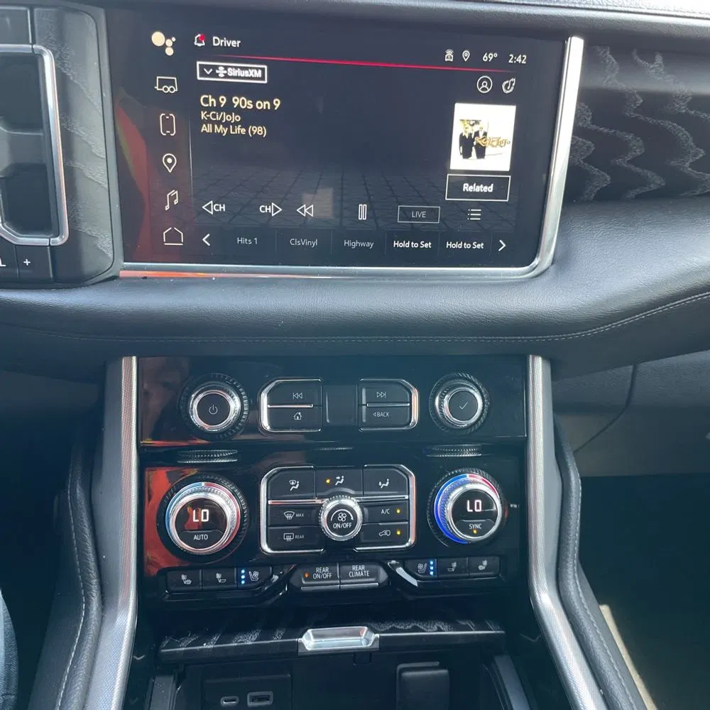 2022 GMC Yukon XL Denali