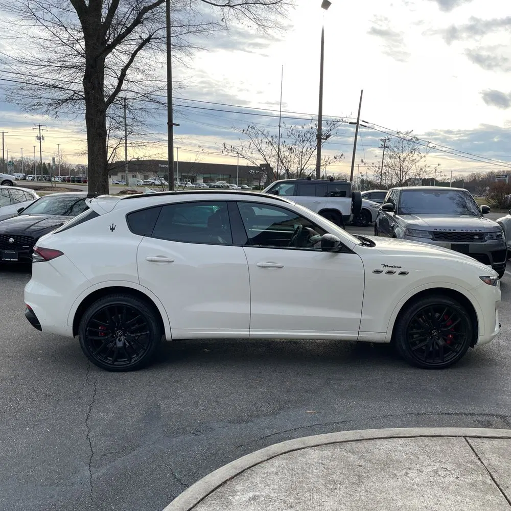 2022 Maserati Levante Modena S