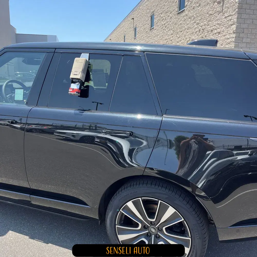 2023 Land Rover Range Rover P530 SE