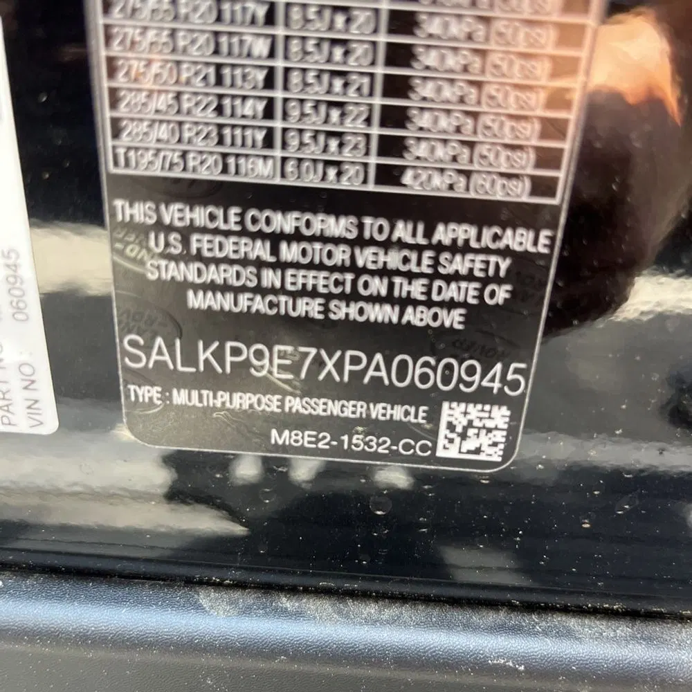 2023 Land Rover Range Rover P530 SE