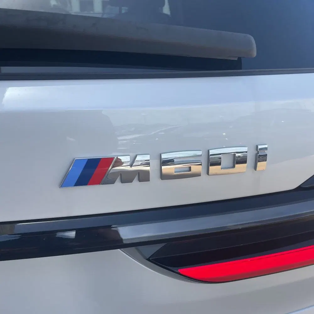 2025 BMW X7 M60i