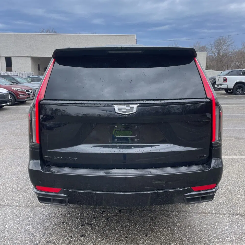 2022 Cadillac Escalade ESV Sport