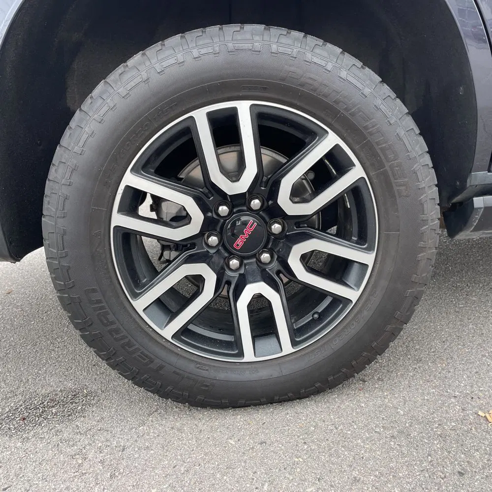 2023 GMC Yukon AT4