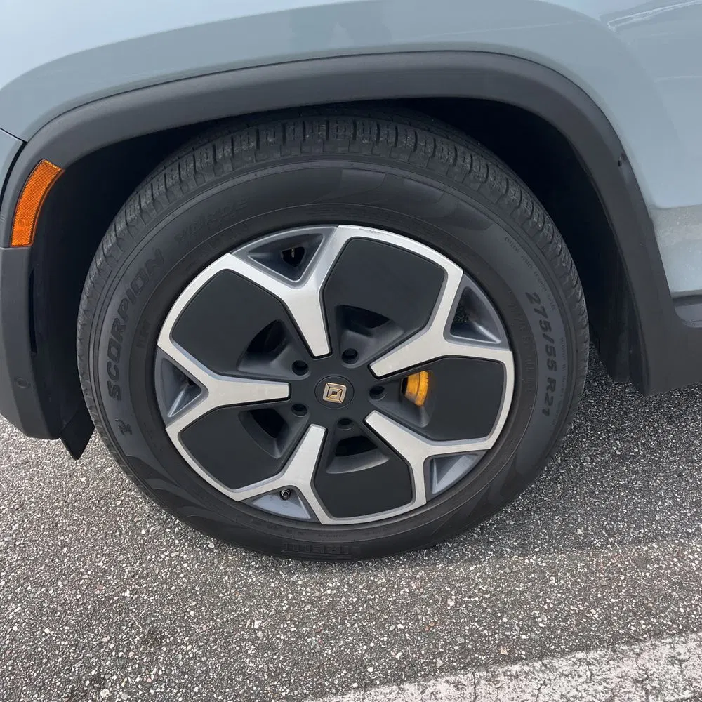 2022 Rivian R1T Adventure