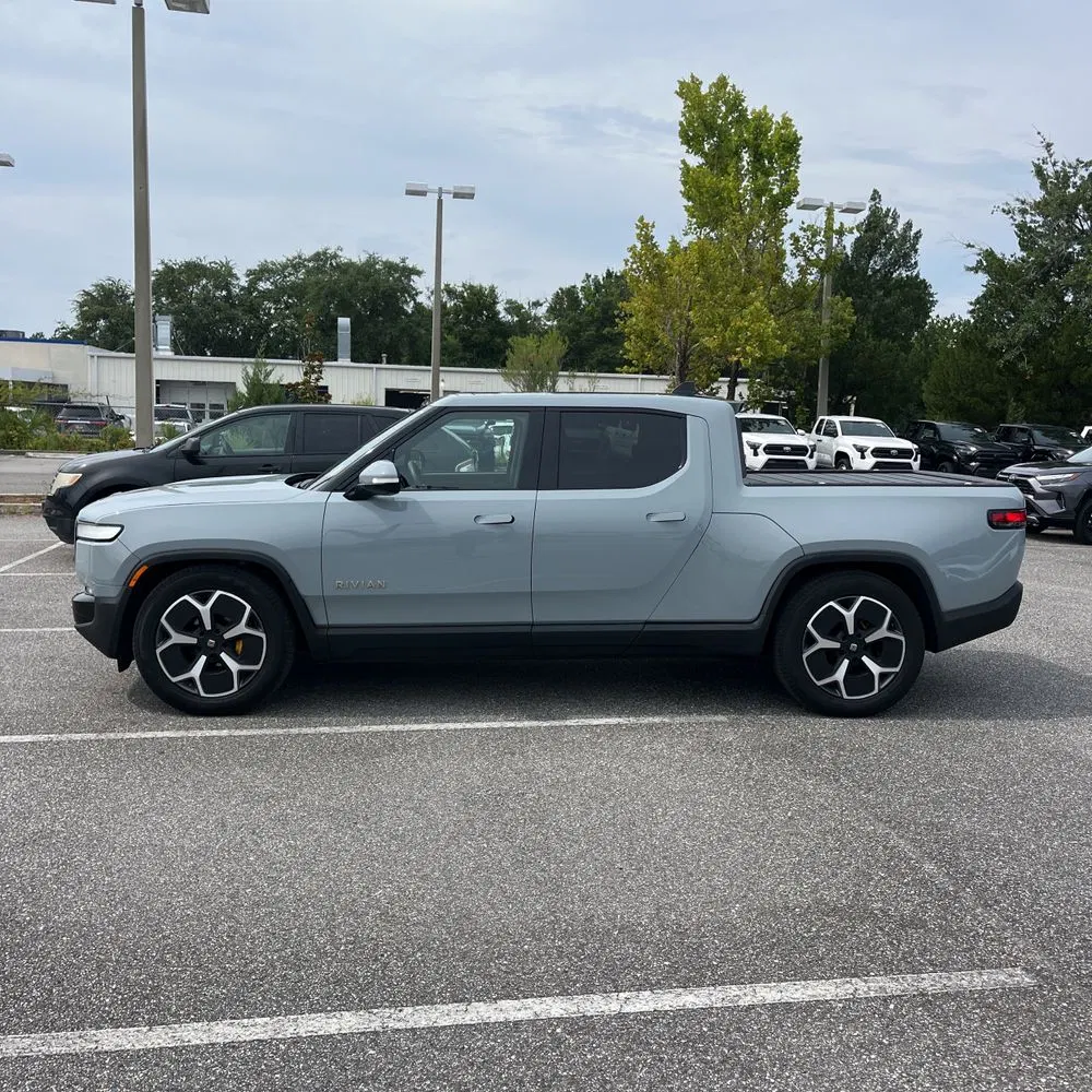 2022 Rivian R1T Adventure